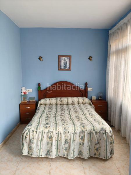 Foto a0b476f0-9dca-4b33-8940-fb3a98acd5ca. Maison jumelée dans rúa tetuán 5 dans Cedeira