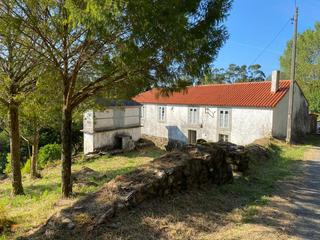 Masia  N/a. **casa rstica para rehabilitar a 3 minutos de cedeira**