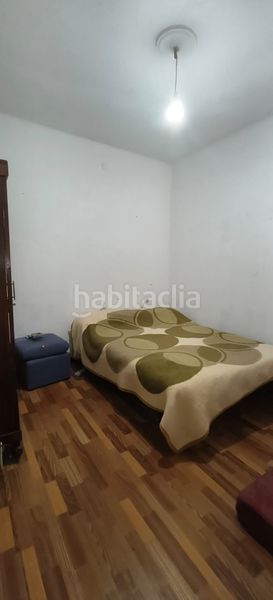 Foto 523ebcba-9206-478c-8cd5-c81048a19a9c. Casa aparellada a Cedeira