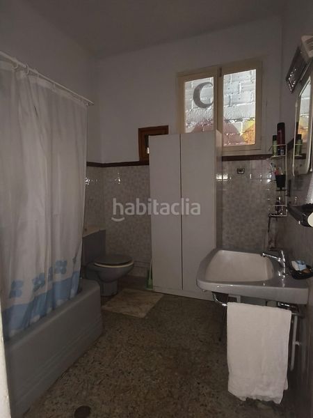 Foto 59acc57c-493b-4863-a5a7-c3b65b6dd4af. Casa aparellada a Cedeira