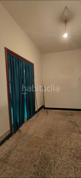 Foto 8f7a08a8-5736-4461-b5bb-e44d6323acce. Casa aparellada a Cedeira