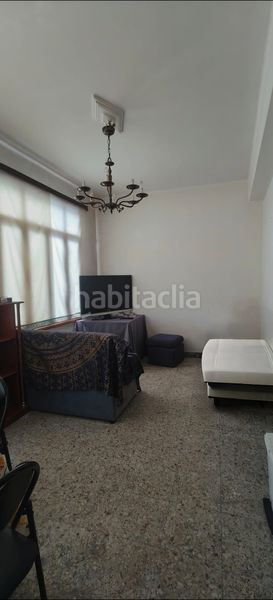 Foto ed6e0dfd-fb82-4cd8-a486-d1e6dd84138b. Casa aparellada a Cedeira