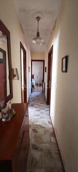 Foto bdd03f53-283d-4fdb-9674-2055de600fc3. Edifici a Cariño