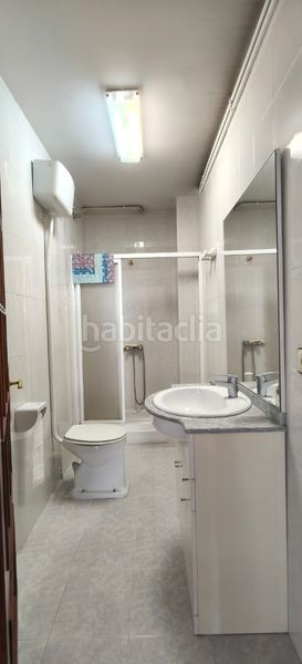 Foto a14546f2-8266-4a3a-997d-77bdbdea88d4. Xalet amb xemeneia calefacció aparcament a Cedeira