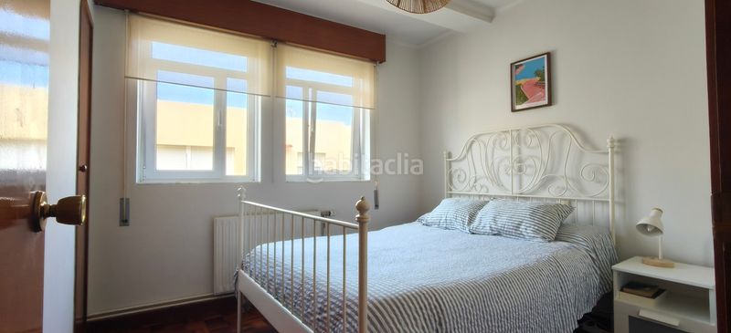 Foto 36aa7693-ec66-4d23-bcd8-76957569947b. Piso en avenida zumalacárregui 2 **piso amplio en el centro , a 1 minuto de la playa** en Cedeira