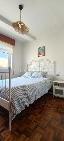 Foto c541423f-8001-4c9d-acac-ab790ed229e0. Piso en avenida zumalacárregui 2 **piso amplio en el centro , a 1 minuto de la playa** en Cedeira