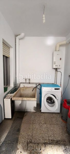 Foto e8b63bde-a605-44c7-b306-76d81207f5f0. Pis a avenida da area 68 a Cedeira