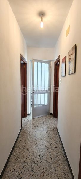Foto f35aa967-f292-49fe-a5c4-e09eb77462b8. Pis a avenida da area 68 a Cedeira