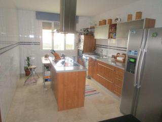 Casa aparellada a Valdepeñas. Valdepeñascasa