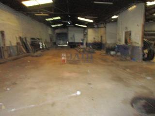 Nau industrial a Valdepeñas. Valdepeñasnave