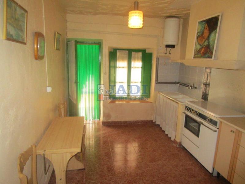 Foto 56b7134c-3ee6-41f8-8259-8d3466667afa. Casa amb aparcament a San Carlos del Valle