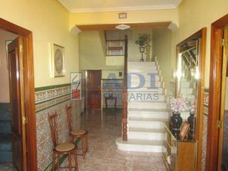 Casa en Valdepeñas. Valdepeñascasa