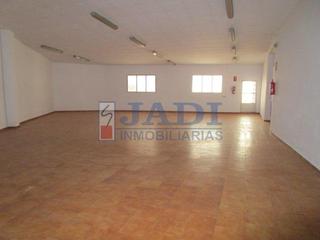 Geschäftsraum in Valdepeñas. Valdepeñaslocal