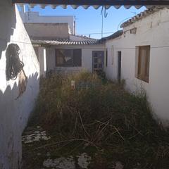 Casa en Valdepeñas. Valdepeñascasa