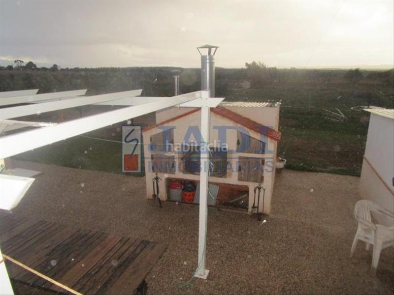 Foto 8a5e8166-44ba-40ad-b53d-ad781e4b6fd6. Casa amb calefacció aparcament piscina a Valdepeñas