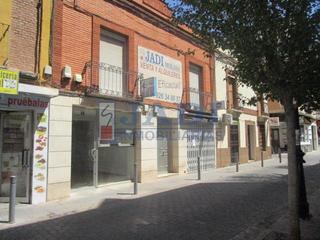 Lloguer Local Comercial a Valdepeñas. Valdepeñaslocal