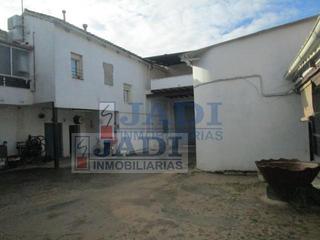 Local commercial à Valdepeñas. Valdepeñasbodega