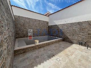 Casa adossada a Valdepeñas. Valdepeñascasa