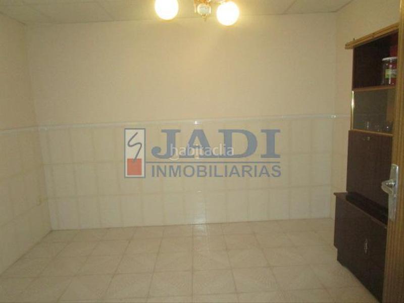 Foto 0dcda94b-fb06-48e2-a5da-a570b61e77f8. Casa amb aparcament a Valdepeñas