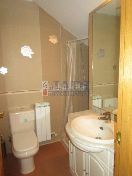 Foto 297cbbc8-cccf-4cce-871b-86e46ccdecc6. Penthouse with heating pool in Valdepeñas