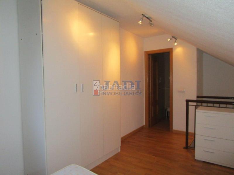 Foto 75ca914f-dc8d-48f7-a336-5b450aac9565. Penthouse with heating pool in Valdepeñas