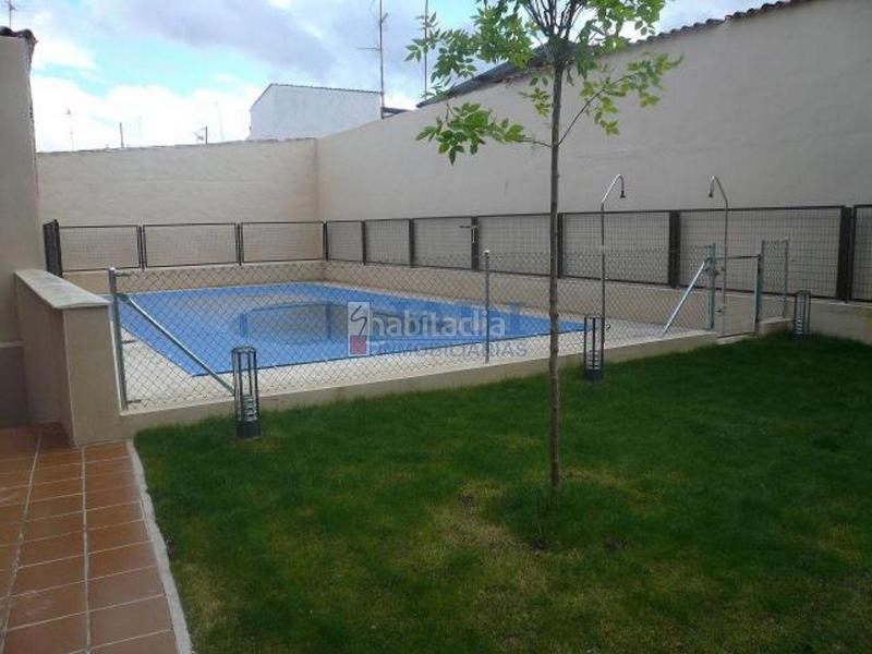Foto 7740c166-e9aa-4bd5-8e8c-85c5a507acea. Penthouse with heating pool in Valdepeñas