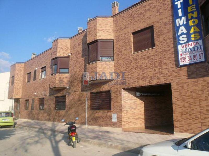 Foto b1d2d773-2488-4e8c-b1f5-661a2e0d2994. Penthouse with heating pool in Valdepeñas