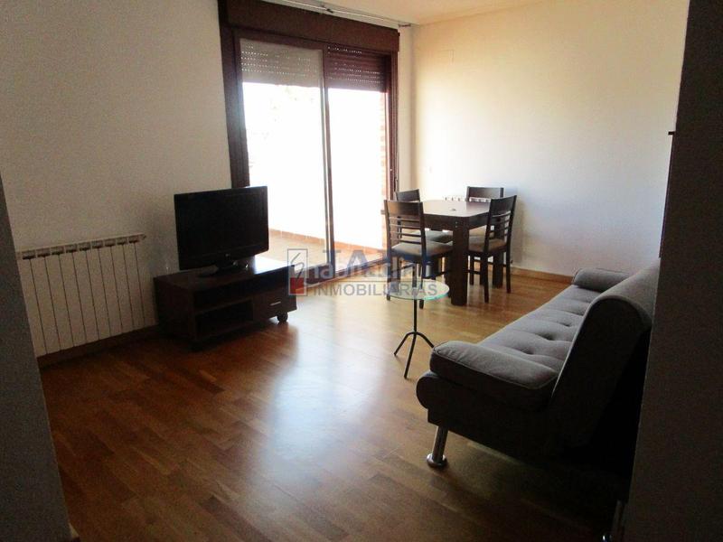 Foto f927303e-be9b-4527-b8a3-3c8b18e46bfb. Penthouse with heating pool in Valdepeñas