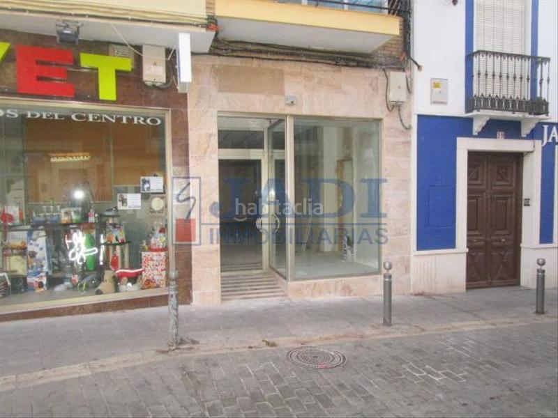 Foto 927ca9ed-3b6b-4f42-a2c5-40df79da56d1. Alquiler local comercial local en Valdepeñas