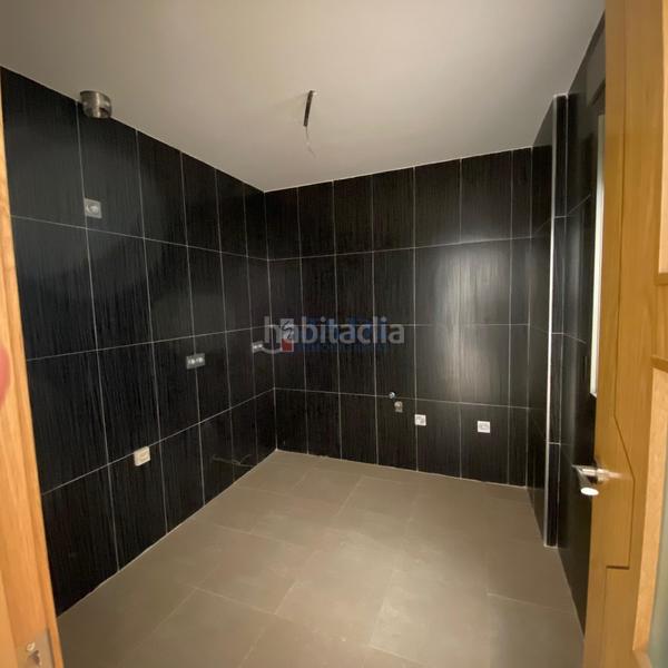 Foto 89587947-a856-43d5-b861-0886611c31a1. Flat with heating in Valdepeñas