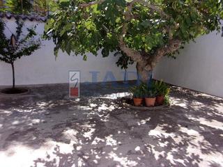Casa in Valdepeñas. Valdepeñascasa