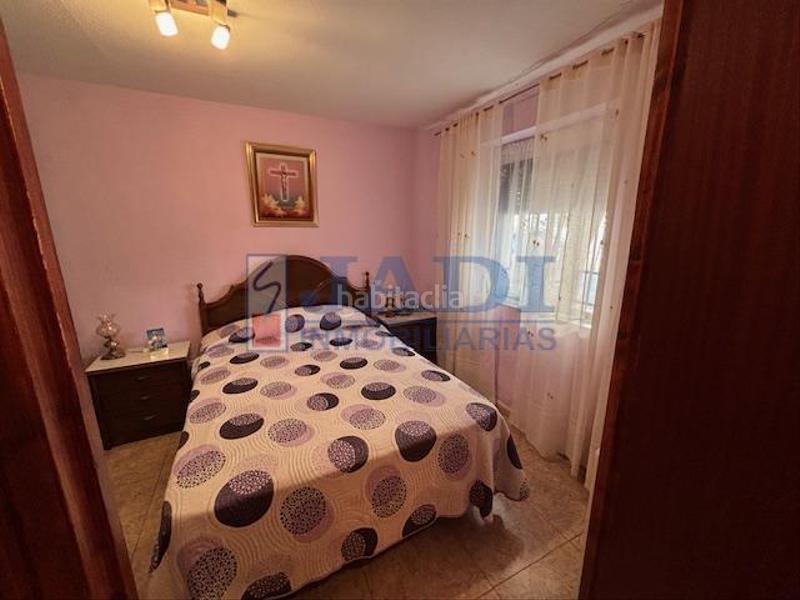 Foto 3bb35440-d5fd-43e5-9d05-a4da1073d428. Casa amb calefacció a Valdepeñas