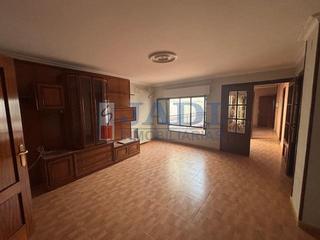 Haus in Valdepeñas. Valdepeñascasa