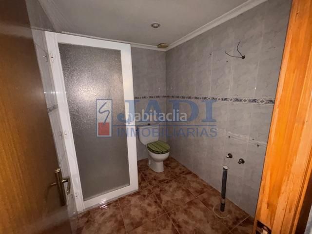 Foto 5b9d4576-31f7-42a8-bdbd-349aa5ac8956. Casa amb calefacció aparcament a Valdepeñas