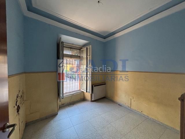 Foto c11b288e-6a6e-414b-b150-8683ffc015a3. Casa amb calefacció aparcament a Valdepeñas