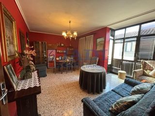 Casa en Valdepeñas. Valdepeñascasa