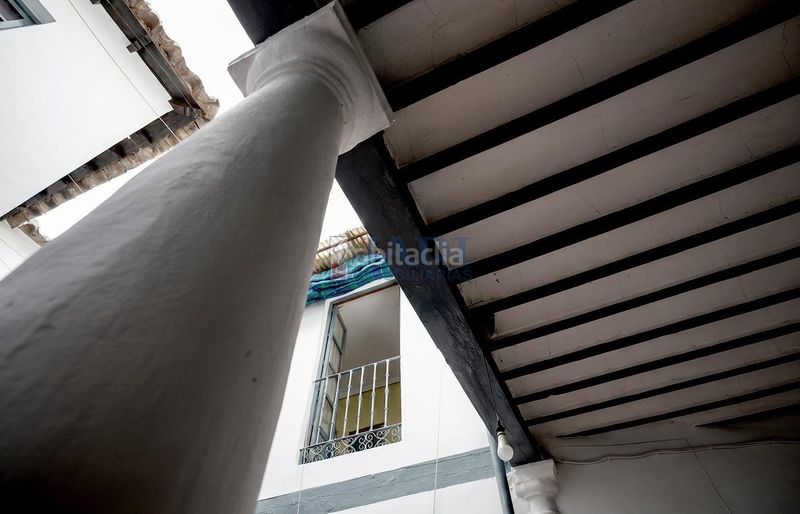 Foto 0389a943-e0ae-4e78-84fe-b58e62b58b4c. Casa amb calefacció aparcament a Valdepeñas