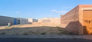 Residential Plot in Valdepeñas. Valdepeñasterreno