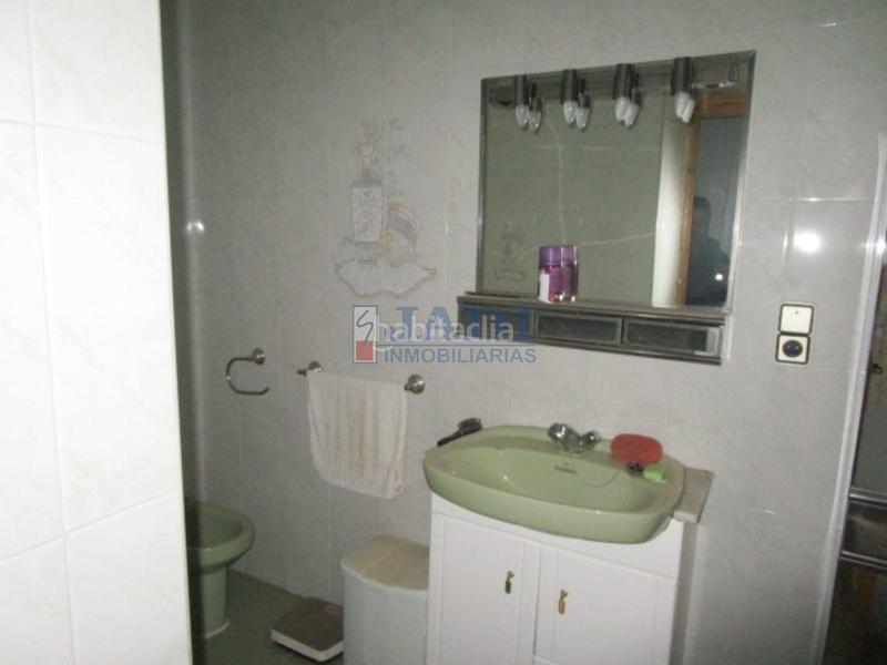 Foto 28484c9e-0e7b-4a89-b757-05d860487fdf. Casa a Valdepeñas