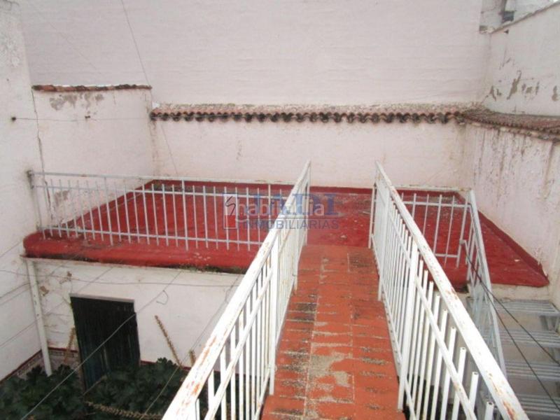 Foto 923de87a-acb1-487b-9ec7-f560ed290b9b. Casa a Valdepeñas