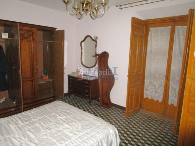 Foto a40c2e45-ffe1-4986-ae41-e3eca7614c2c. Casa a Valdepeñas