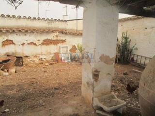 Haus in Valdepeñas. Valdepeñascasa