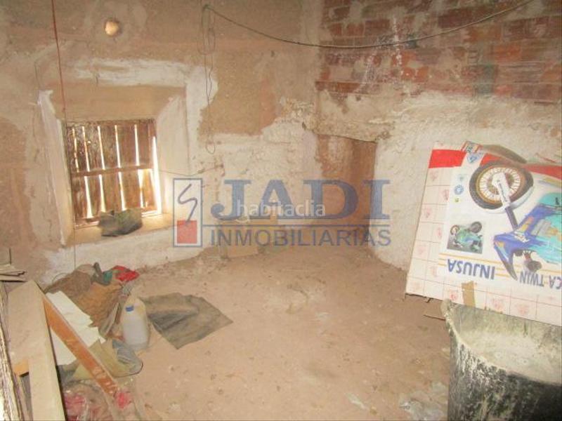 Foto a9d9911b-0eeb-4a70-864e-6b9be5880ee9. Casa  en Valdepeñas