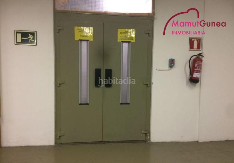 Foto b039550e-0531-40b9-aa65-4d24152e701e. Fabrikhalle in Oiartzun