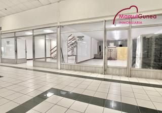 Location Local commercial à Oiartzun. ¡oportunidad única en el primer centro comercial del país vasco!