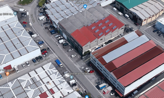 Lloguer Nau industrial  N/a. Nave en venta o alquiler situada en primera línea de la calle pr