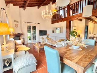 Casa aparellada a Chemin d'indartia 321. ¡tu hogar soñado en ascain te espera!