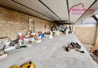Lloguer Nau industrial  Zuaznabar kalea. Oficina + vestuario 112 m² – planta 1ª – exterior