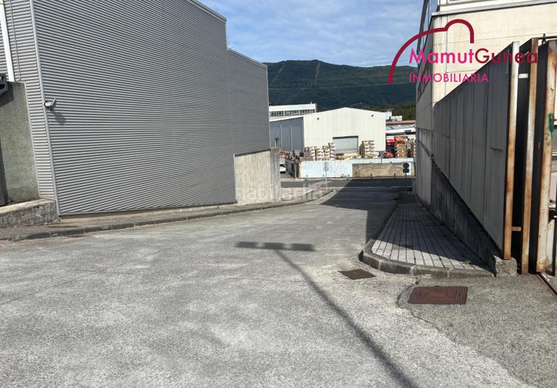 Foto 954c2d83-03d3-4bb8-a665-ed8b9a85de23. Location bâtiment à usage industriel dans Lapice - Larreaundi - Olaberria - Meaka Irun