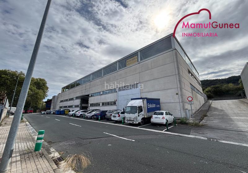 Foto cc53e21c-fbf0-4790-8ff8-d57341ddc5dc. Location bâtiment à usage industriel dans Lapice - Larreaundi - Olaberria - Meaka Irun